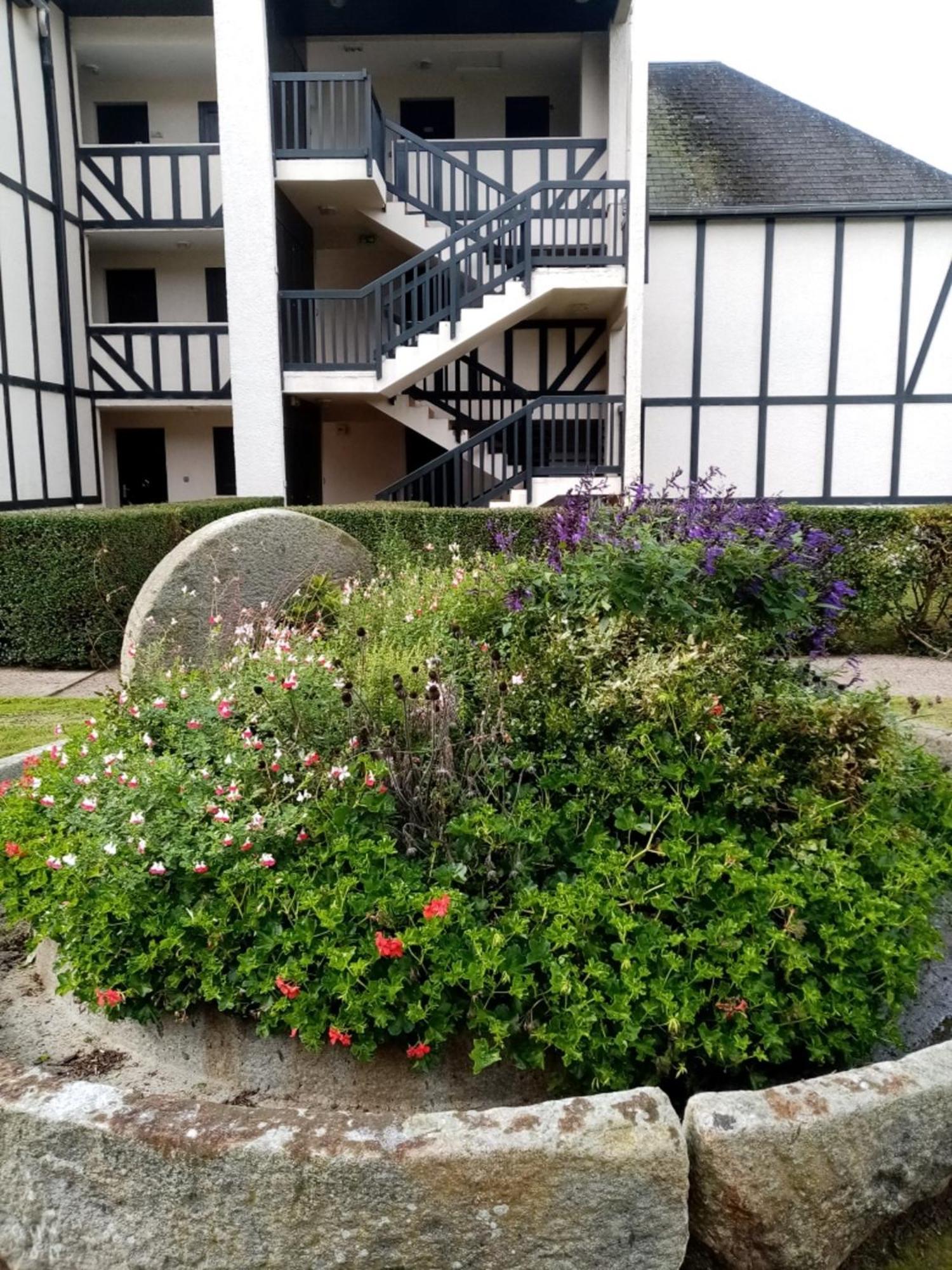 Cabourg Agreable T2 Residence Calme - Terrasse 20M2 - Animaux Bienvenus Ngoại thất bức ảnh